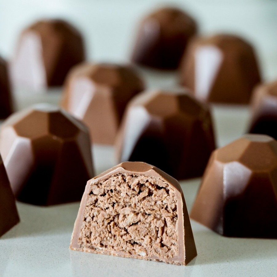 Gaminys su riešutine pasta ir traškiais "Pralin Delicrisp Classic"